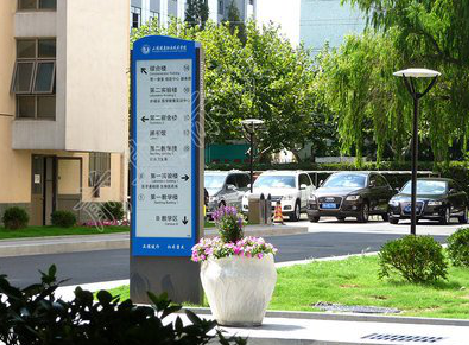 黄冈哪些因素影响宣传栏的制作？